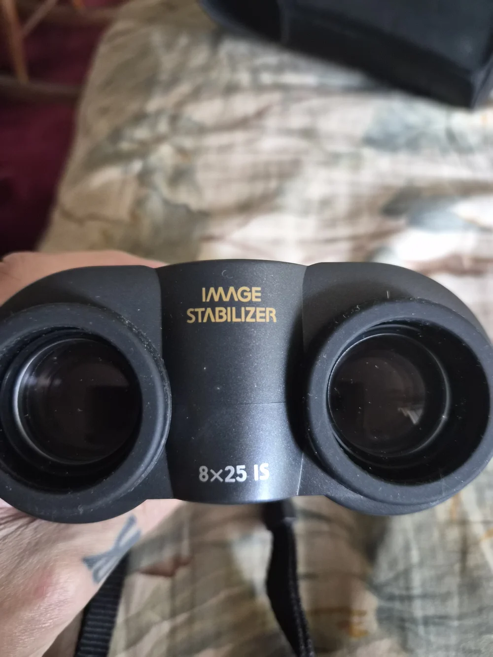 Canon 8x25 IS Image Stabilizer Compact Binoculars Black w/ Case & Strap